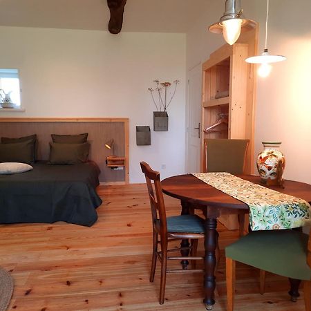 Chambres D'Hotes Domaine Les Grands Perons Hérisson Екстериор снимка