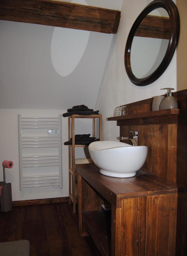 Chambres D'Hotes Domaine Les Grands Perons Hérisson Екстериор снимка