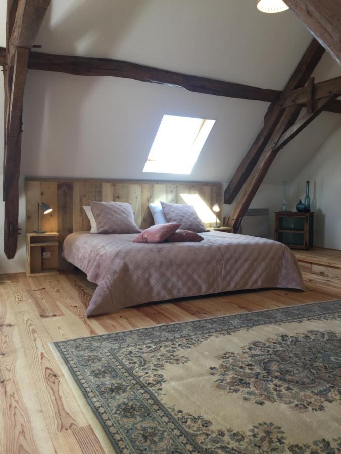Chambres D'Hotes Domaine Les Grands Perons Hérisson Екстериор снимка