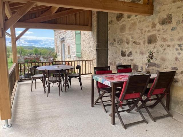 Chambres D'Hotes Domaine Les Grands Perons Hérisson Екстериор снимка